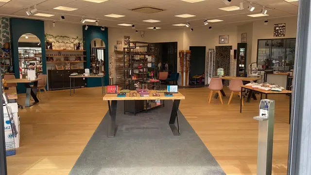 Bg opticien lunetier MUZILLAC 56 Morbihan